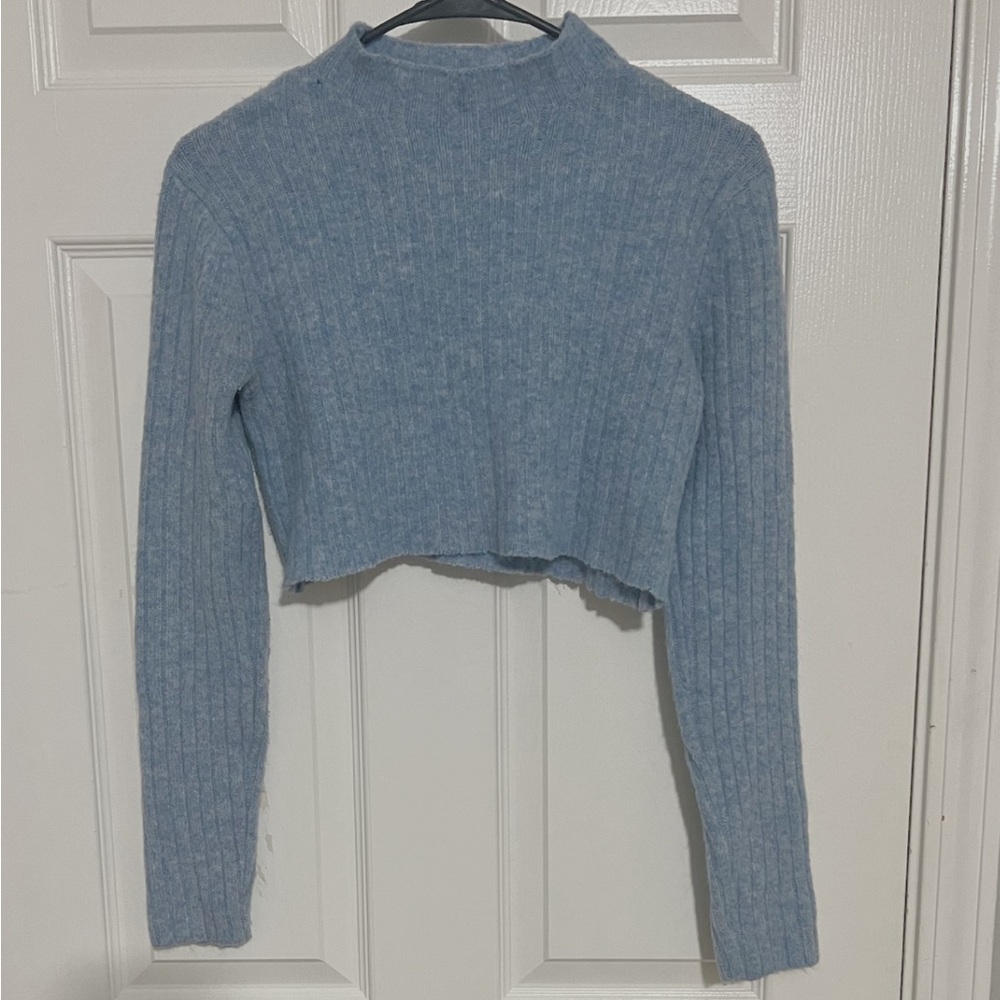adorable baby blue mock neck sweater 🩵